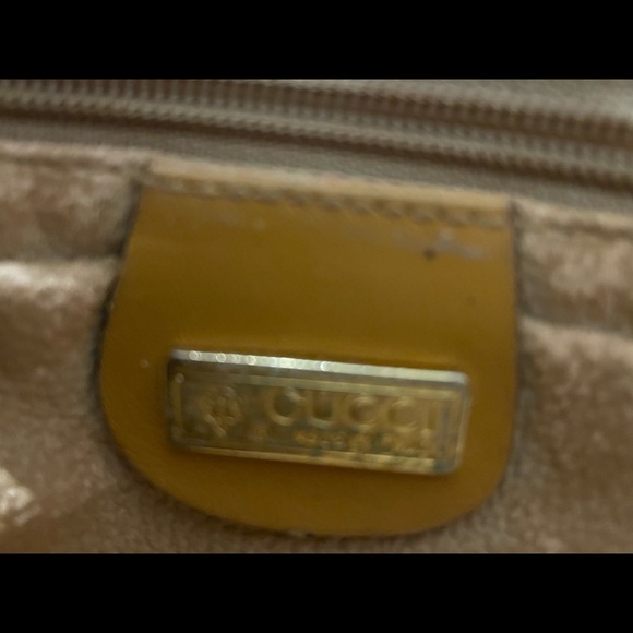 Gucci Vintage 80’s camel cross body handbag - Picture 7 of 8